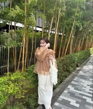 새상품 BABYLONE 루프편성 미니백 아이보리 acka ema