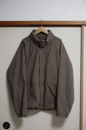 UNIQLO XL 방풍 스탠드 블루종 브라운