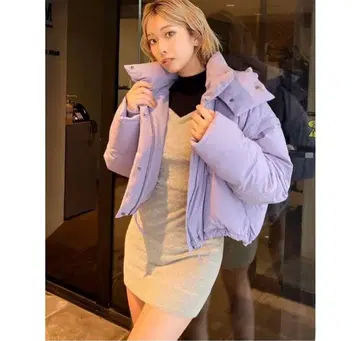 라벤더 후드 부착 숏 다운 자켓 베스트