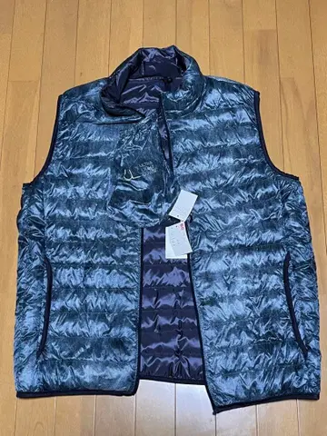 UNIQLO 울트라 라이트 다운 베스트 XL