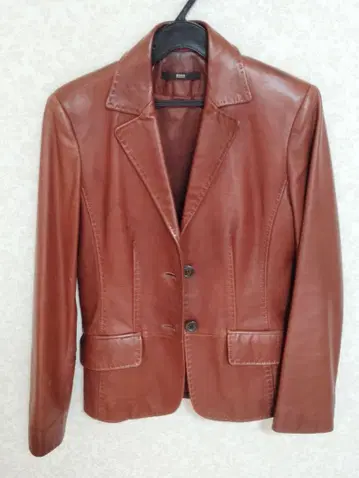 Hugo Boss 가죽 자켓