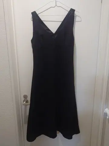 H&M 블랙 원피스