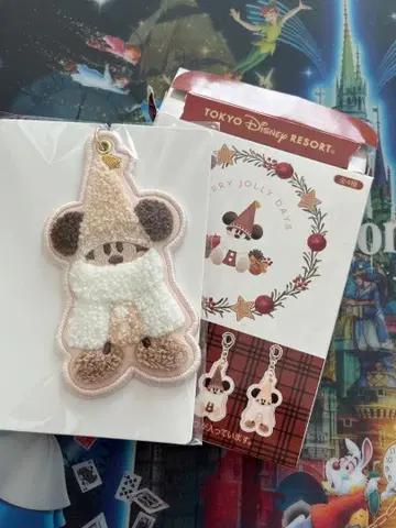 디즈니 크리스마스 2025 릴린린 키체인 베이지