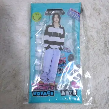 ATEEZ 성화 아크릴 스탠드 (클리어 케이스 포함)