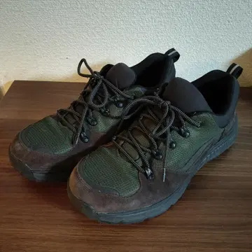 새상품급 하이드로테크 트레킹 슈즈 27cm