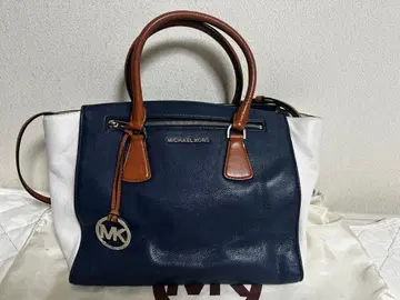 마이클코어스 숄더백 바이컬러