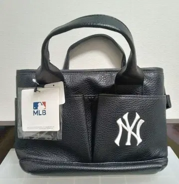 [ 새상품 ] MLB 인조 가죽 미니 토트백 양키스