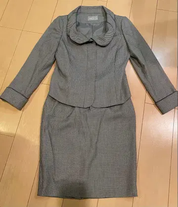 Palais Garden 체크 무늬 정장 세트