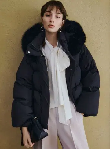 이번 시즌 미사용 새상품 FRAY I.D 프레이 아이디 다운