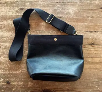 [TOPKAPI] 블랙 숄더백