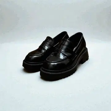 [ JILLSTUART ] 가죽 로퍼