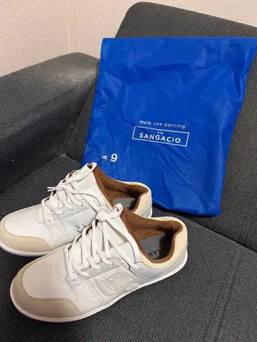 SANGACIO 뉴 스니커즈 반시 모델