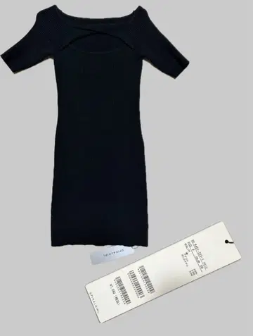 블랙 반팔 미니 원피스