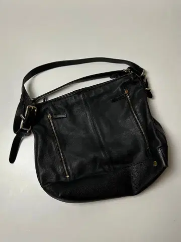 F.CLIO 가죽 블랙 숄더백 이탈리아제