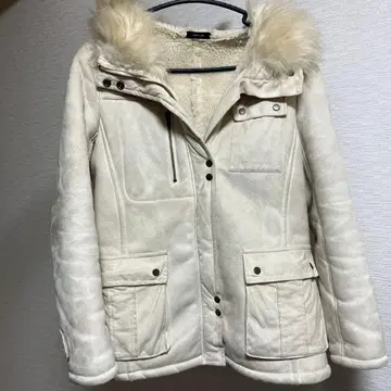 COMME CA ISM 후드 부착 무스탕 코트 아우터 자켓