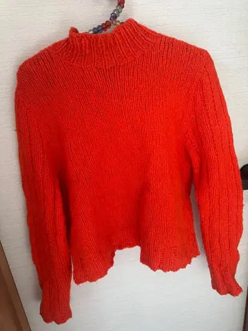 A.P.C. 오렌지 긴팔 스웨터 S