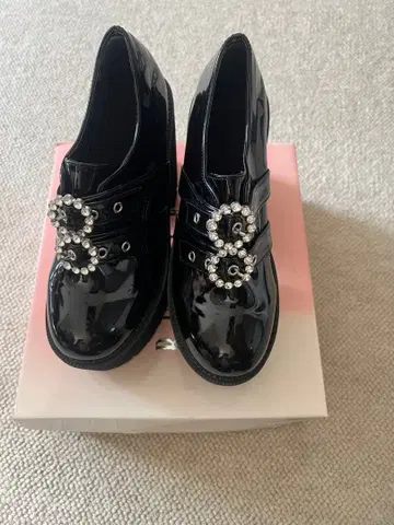 BUBBLES 더블 버클 슈즈 38 사이즈 통굽