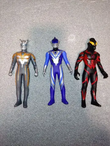 울트라맨 소프트 비닐 3체 세트