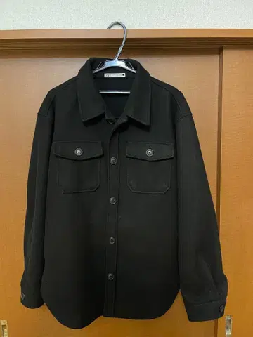 ZARA 울 터치 셔츠 자켓 블랙
