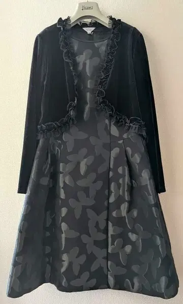 새상품급 FRANCO FERRARO 원피스와 벨로아 볼레로