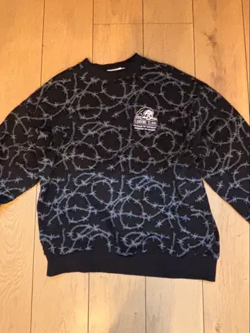 LURKING CLASS 바벨 디자인 트레이닝복 블랙