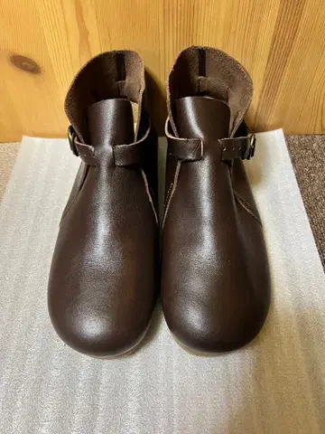 사만사 모스2 버클 가죽 부츠 브라운