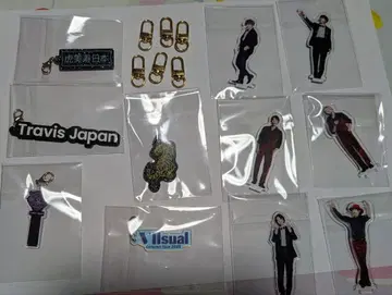 TravisJapan 스트랩 아크릴 스탠드