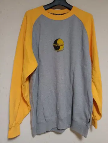 Town&Country SurfDesigns 트레이닝복