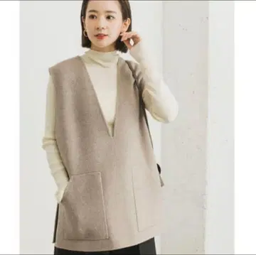 리버 오버 V넥 베스트 어반 리서치