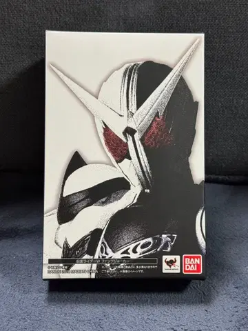 진골조 S.H. 피규아트 가면라이더 W 팡 조커