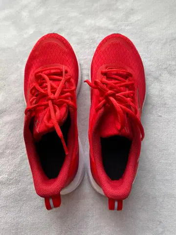 미사용 새상품 미즈노 에스페란자 2 러닝화 스니커즈 레드 4E