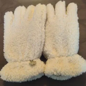 마리콴트 장갑 크림색