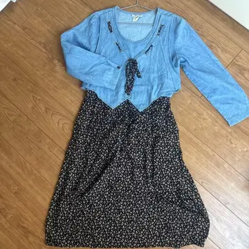 [ 새상품급 ] 꽃무늬 원피스 구제 의류 USA