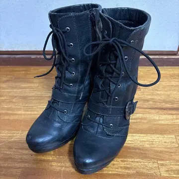 칼로티 가죽 블랙 숏부츠