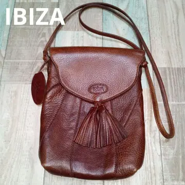 새상품급 IBIZA 이비자 숄더백 가죽 부드러운 태슬