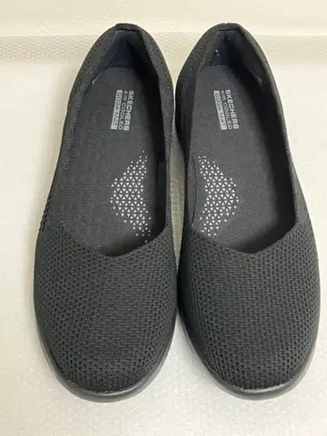 Skechers 펌프스 스니커즈 25.5cm