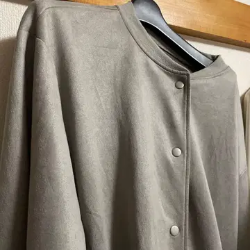 그레이 노카라 자켓 버튼 포함