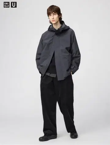 유니클로 u 코듀로이 유틸리티 팬츠 블랙