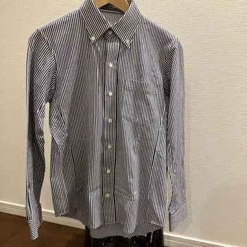 Membrana 스트라이프 버튼 다운 셔츠