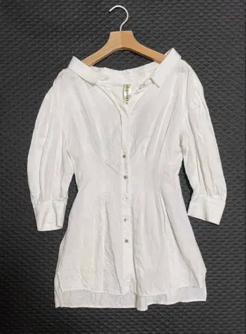 나곤스탠스 변형 셔츠