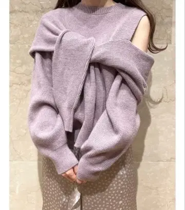 SNIDEL 라벤더 리브 니트 스웨터 오프숄더