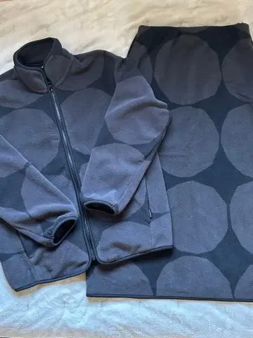 유니클로 마리메꼬 플리스 셋업 M/S