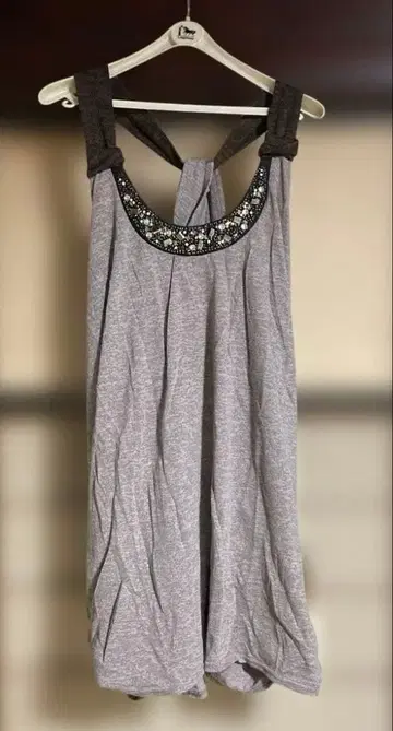 그레이 슬리브리스 튜닉