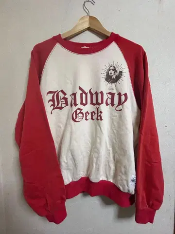 badway 래글런 맨투맨 거의 미사용