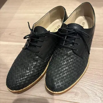 [ 새상품급 ] 블랙 뜨개질 가죽 캐주얼 슈즈