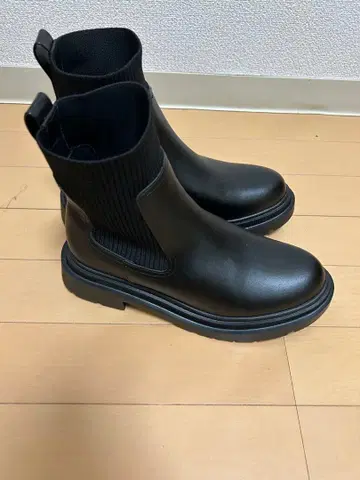 리브 니트 삭스 부츠