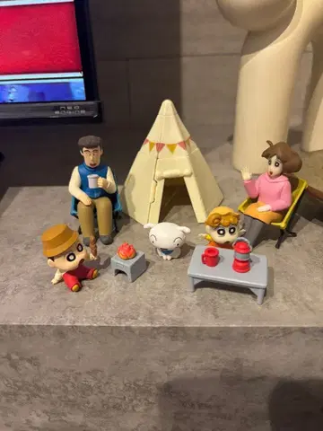 짱구는 못말려 캠핑 피규어 세트