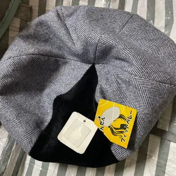 헤링본 패턴 베레모 그레이