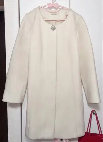 안미르 비쥬 코트 화이트