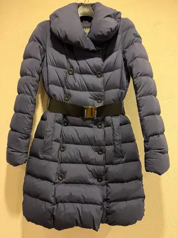 TATRAS 네이비 다운 자켓 벨트 포함